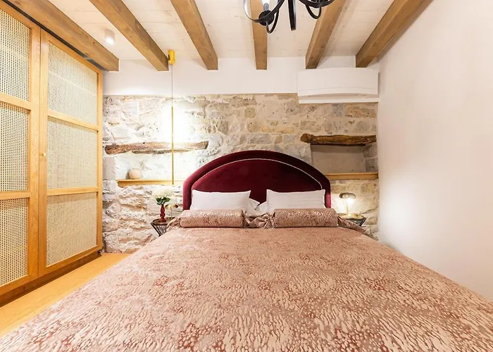 Casa Di Pietra Stone House * Kaštela