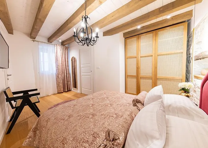 Apartman Casa Di Pietra Stone House Kaštela