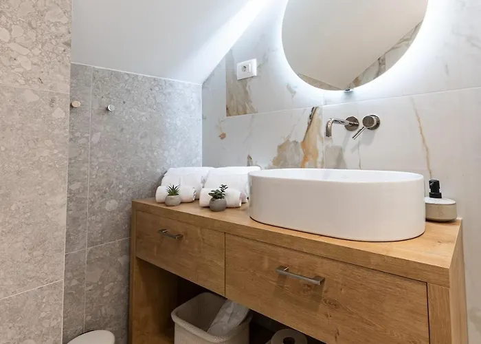 Casa Di Pietra Stone House *