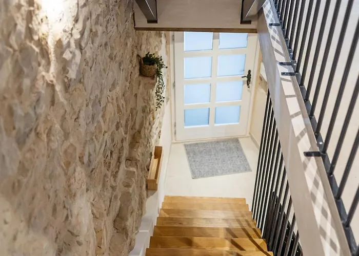 Casa Di Pietra Stone House Kaštela